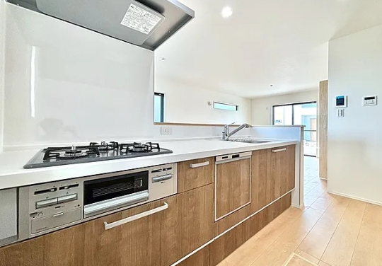 町田市小山町の新築戸建てのキッチンの写真