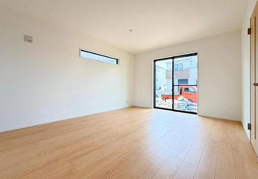 町田市小山町の新築戸建ての2号棟のリビングの写真