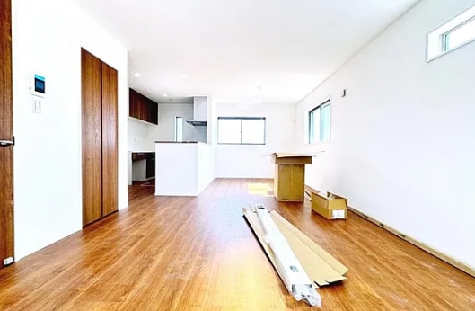 町田市小山町の新築戸建ての3号棟のダイニングの写真