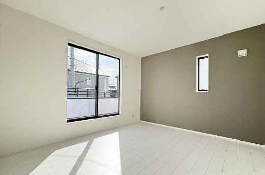 町田市小山町の新築戸建て5号棟の洋室1の写真