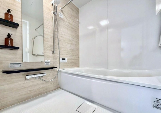 町田市玉川学園4丁目の新築戸建てのバスルームの写真