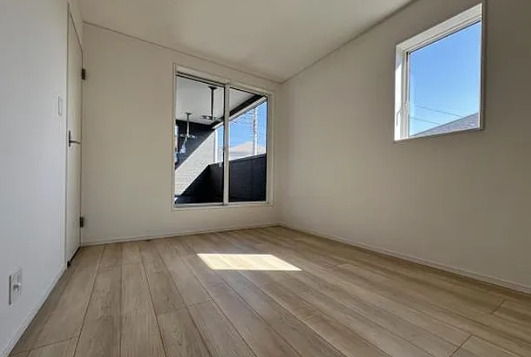 町田市常磐町の新築戸建ての1号棟の洋室1の写真