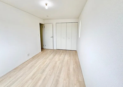 町田市鶴川4丁目の新築戸建て1号棟の洋室3の写真