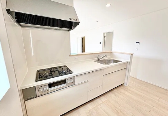 町田市鶴川4丁目の新築戸建て1号棟のキッチンの写真