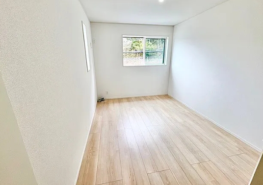 町田市鶴川4丁目の新築戸建て2号棟の洋室3の写真
