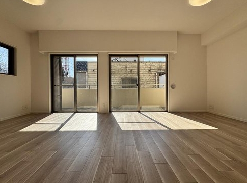 相模原市中央区相模原6丁目の中古マンション3階部分のリビングの写真