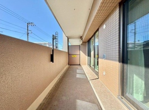 相模原市中央区清新5丁目の中古マンション2階部分のバルコニーの写真
