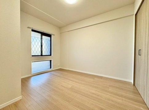 相模原市中央区清新5丁目の中古マンション2階部分の洋室3の写真