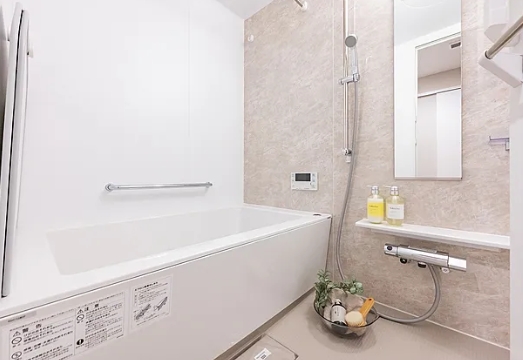 相模原市中央区東淵野辺4丁目の中古マンションのバスルームの写真