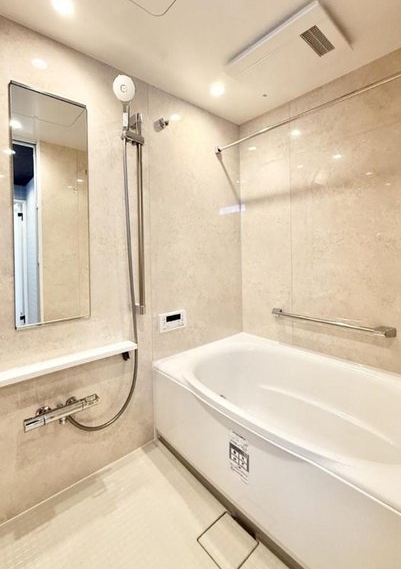 相模原市中央区東淵野辺4丁目の中古マンションのバスルームの写真