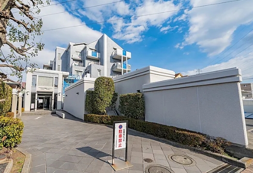 相模原市中央区東淵野辺4丁目の中古マンションの外観の写真