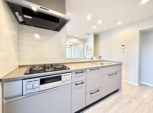 相模原市中央区東淵野辺4丁目の中古マンションのキッチンの写真