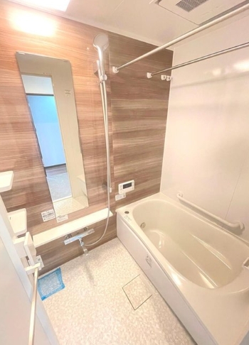 相模原市中央区東淵野辺5丁目の中古マンションのバスルームの写真