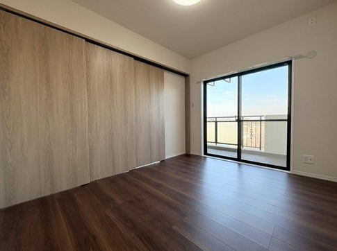 相模原市中央区淵野辺2丁目の中古マンションの洋室3の写真