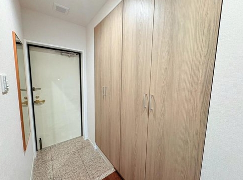 相模原市中央区淵野辺2丁目の中古マンションの玄関の写真