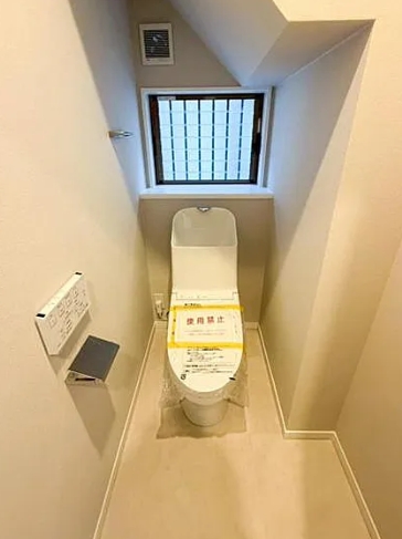 相模原市中央区淵野辺本町4丁目の中古戸建てのトイレ1Fの写真