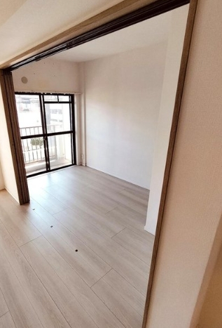 相模原市中央区共和1丁目の中古マンションの洋室1の写真