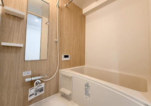 相模原市中央区相模原2丁目の中古マンションのバスルームの写真