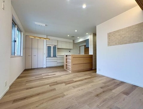 相模原市中央区横山3丁目の中古戸建てのダイニングの写真