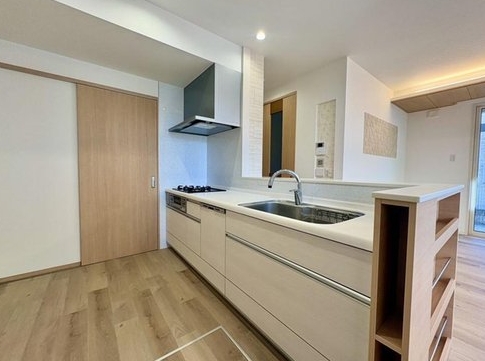 相模原市中央区横山3丁目の中古戸建てのキッチンの写真