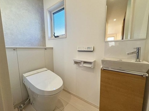 相模原市中央区横山3丁目の中古戸建てのトイレ1Fの写真