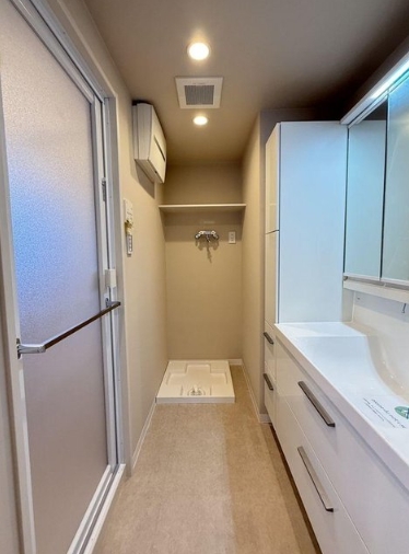 相模原市緑区橋本3丁目の中古マンションの洗濯機置場の写真