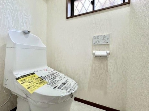 相模原市緑区町屋2丁目の中古戸建てのトイレ1Fの写真