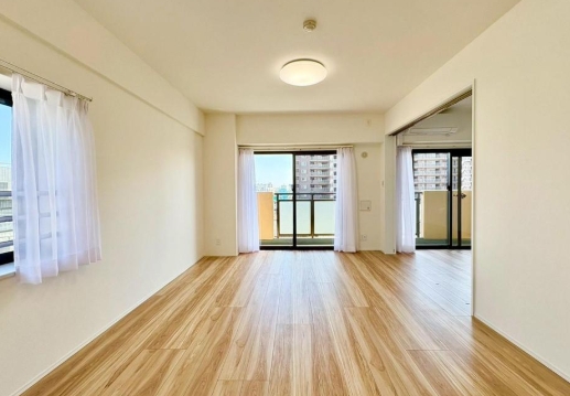 相模原市緑区西橋本1丁目の中古マンションのリビングの写真