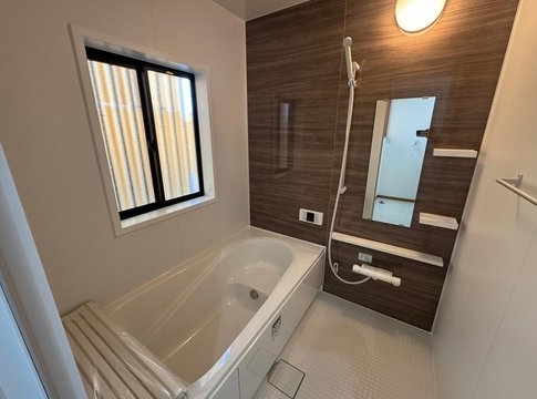 相模原市緑区田名の中古戸建てのバスルームの写真