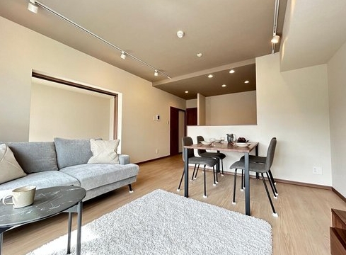 相模原市南区東林間1丁目の中古マンション3階部分のリビングの写真