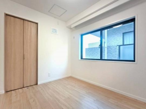 相模原市南区東林間3丁目の中古マンションの洋室2の写真