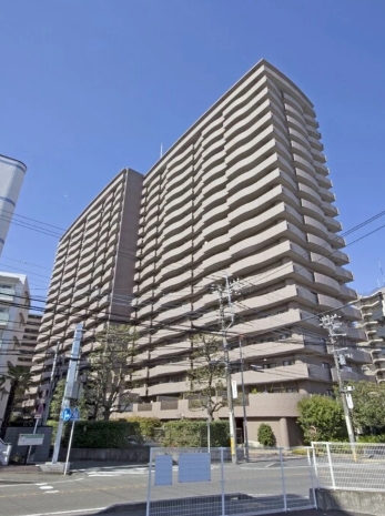 相模原市南区上鶴間本町3丁目の中古マンションの外観の写真