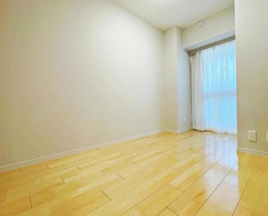 相模原市南区上鶴間本町6丁目の中古マンションの洋室2の写真