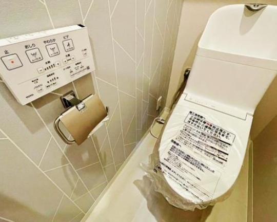 相模原市南区上鶴間本町6丁目の中古マンションのトイレの写真