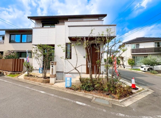 相模原市南区御園3丁目の中古戸建ての外観の写真