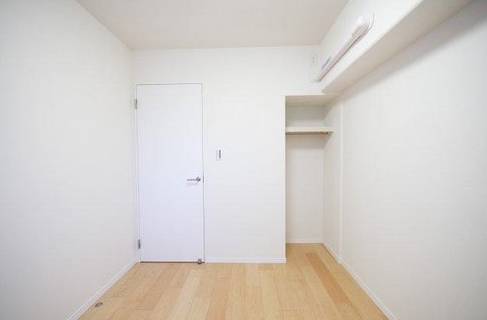 相模原市南区大野台6丁目の中古マンションの洋室2の写真