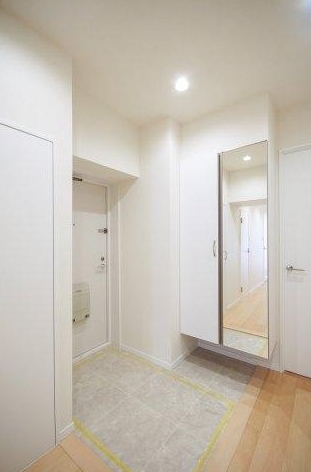 相模原市南区大野台6丁目の中古マンションの玄関の写真