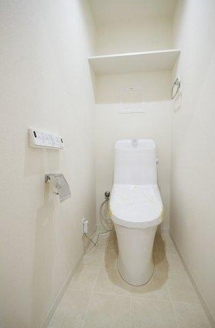 相模原市南区大野台6丁目の中古マンションのトイレの写真