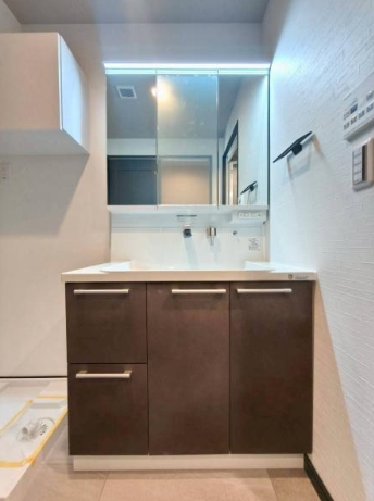 相模原市南区大野台6丁目の中古マンションの洗面化粧台の写真