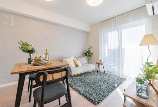 相模原市南区相模大野7丁目の中古マンションのリビングの写真