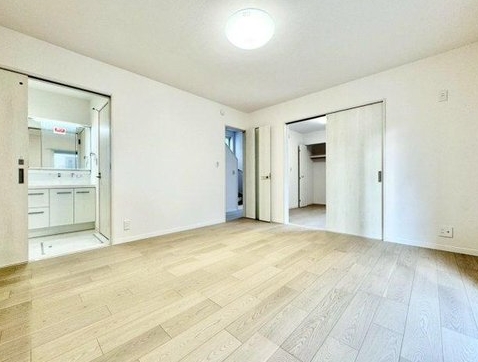 相模原市南区下溝の中古戸建てのリビングの写真