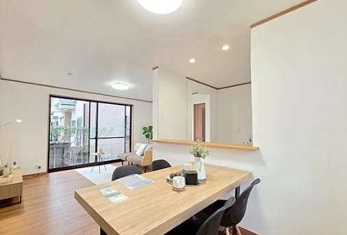 相模原市南区相武台２丁目の中古戸建てのダイニングの写真