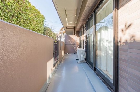 相模原市南区鵜野森3丁目の中古マンションのバルコニーの写真