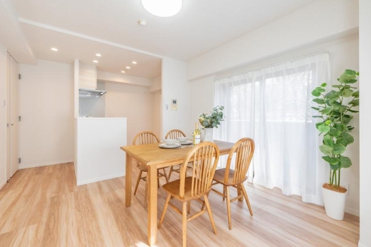 相模原市南区鵜野森3丁目の中古マンションのダイニングの写真