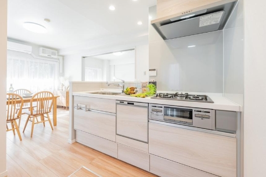 相模原市南区鵜野森3丁目の中古マンションのキッチンの写真