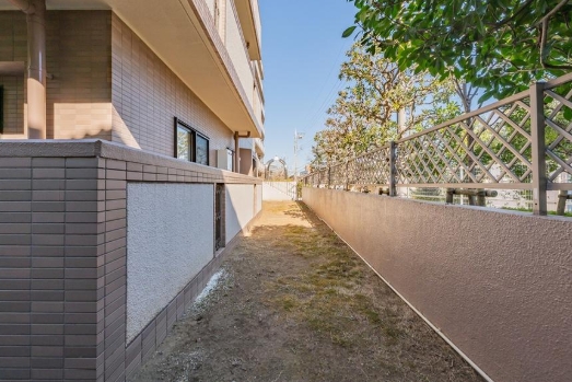 相模原市南区鵜野森3丁目の中古マンションの庭の写真