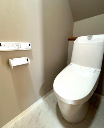 相模原市南区若松4丁目の中古戸建てのトイレ1Fの写真