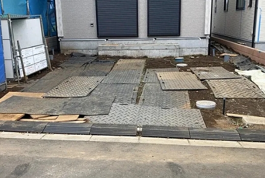 八王子市石川町の新築戸建て15号棟の駐車場の写真