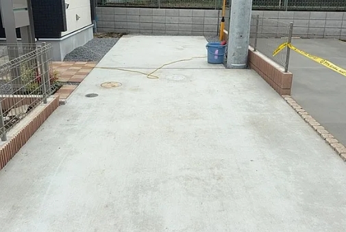 八王子市石川町の新築戸建て4号棟の駐車場の写真