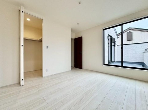 八王子市久保山町の新築戸建ての洋室1の写真